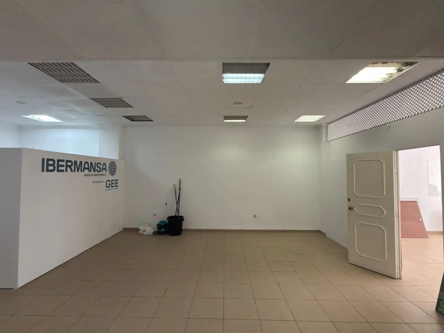 Local de alquiler en Valencia con Aire acondicionado y Calefacción