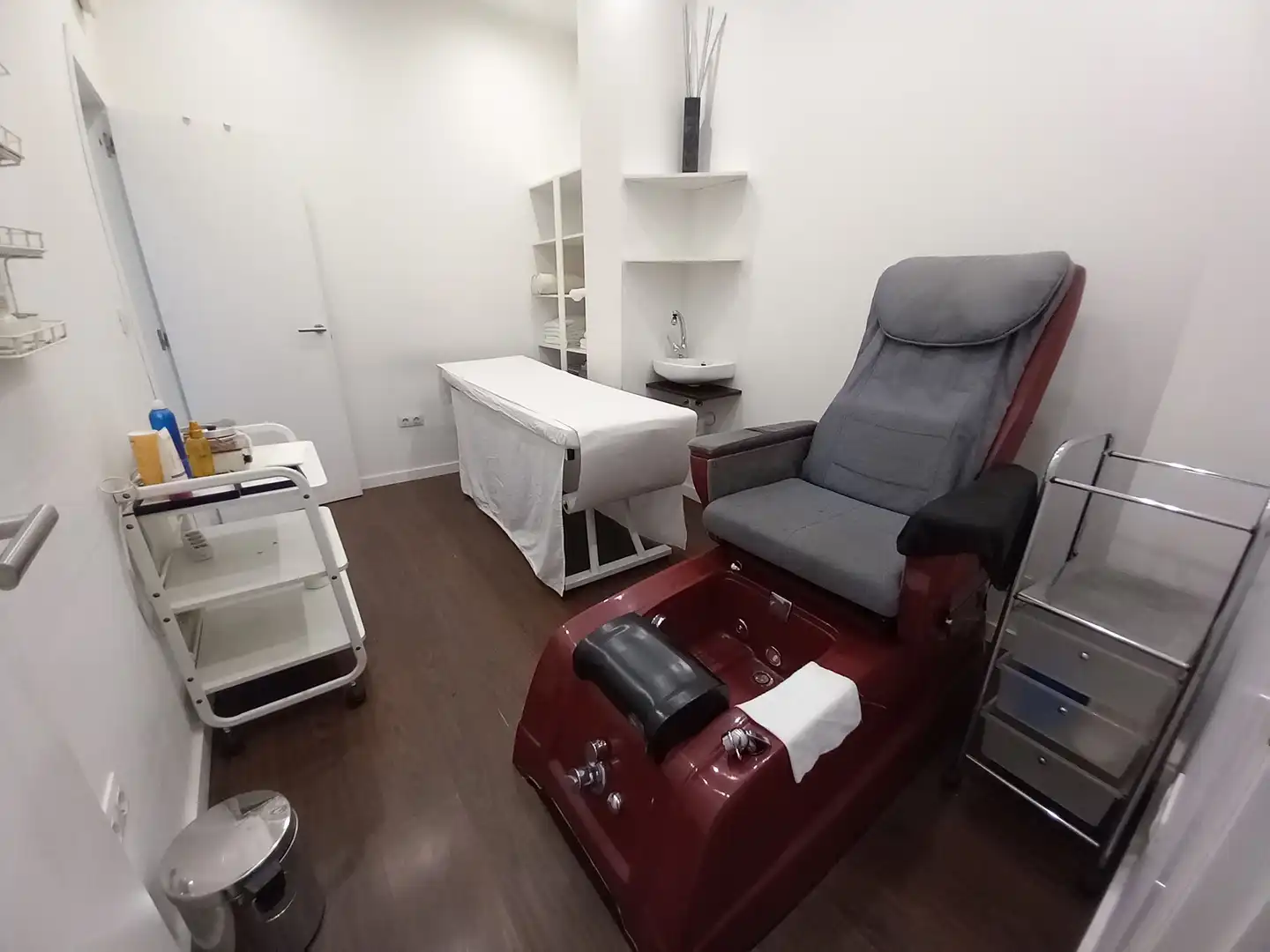 Commercial properties for sale in Ribeira  with Air Conditioner and Furnished