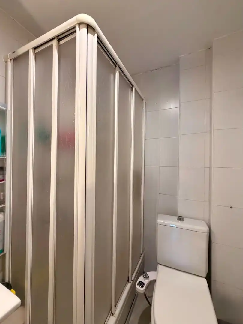 Bathroom of Flat for sale in Granada  with Furnished