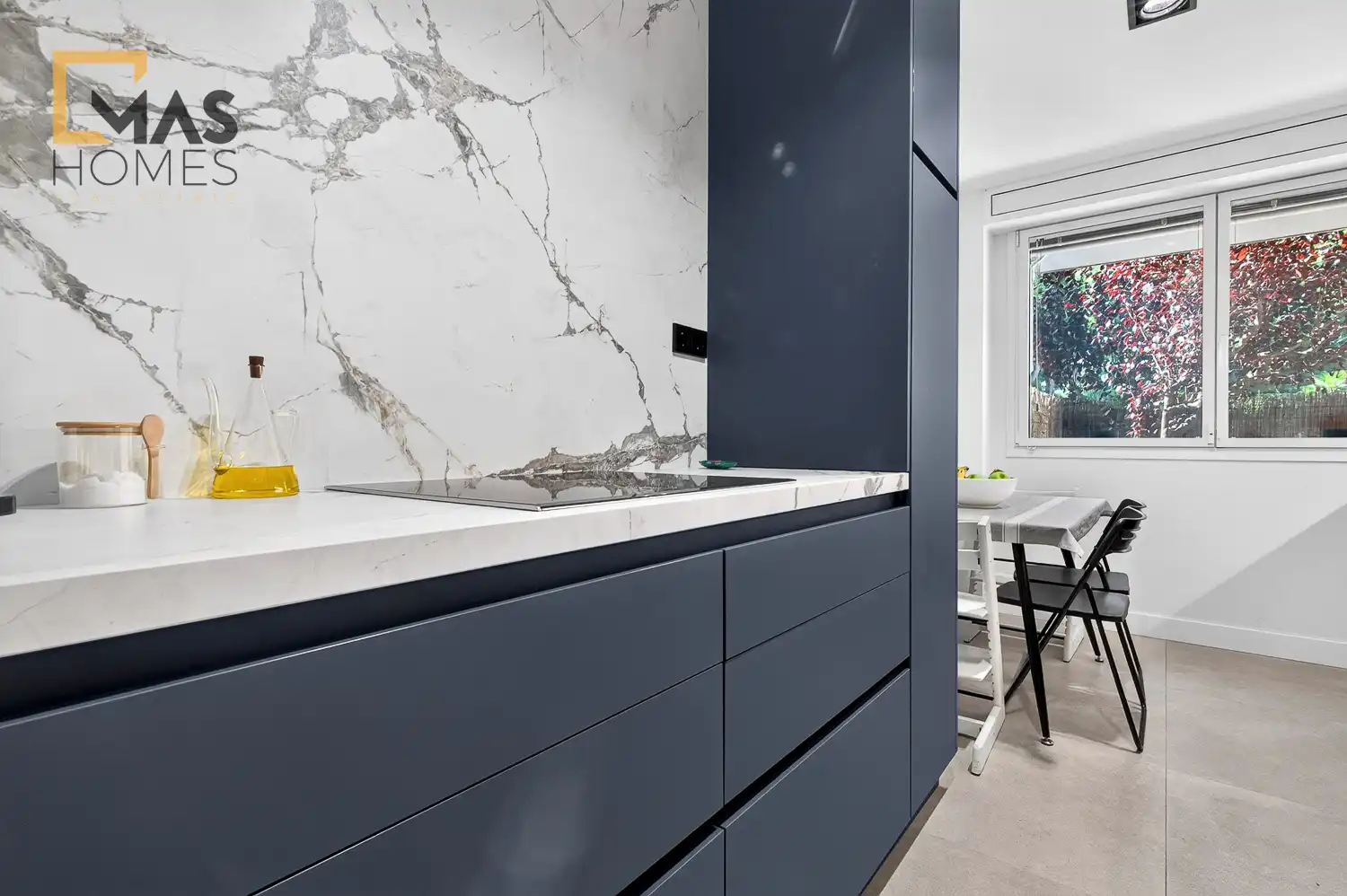 Cocina de Piso en venta en Sant Cugat del Vallès con Aire acondicionado, Calefacción y Jardín privado