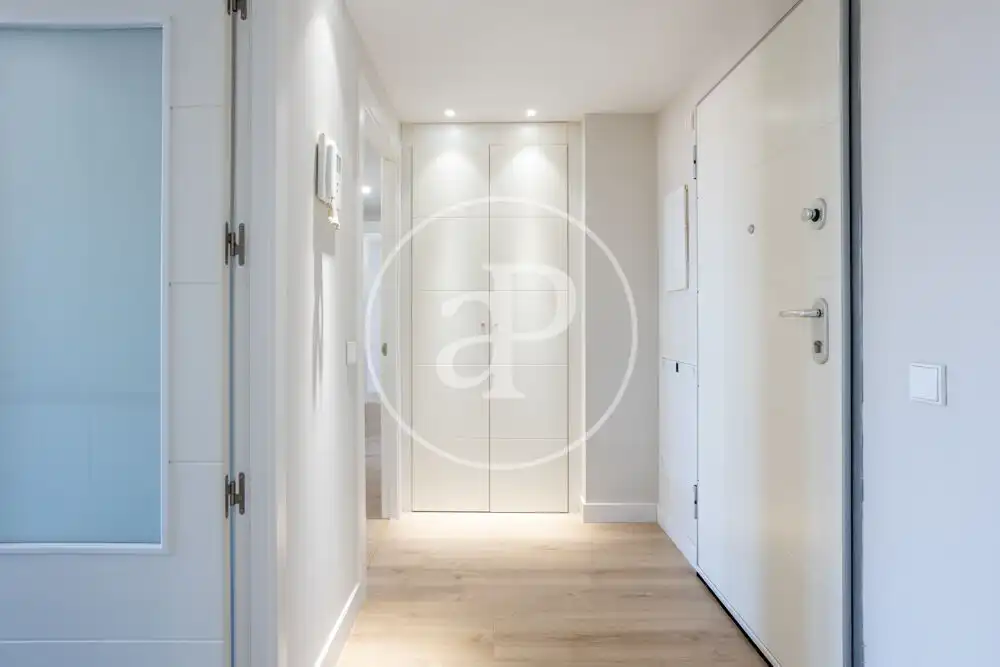 Wohnung zur Miete in Carrer del Cercle de Bellas Arts, Sant Llorenç - Zona Alfahuir