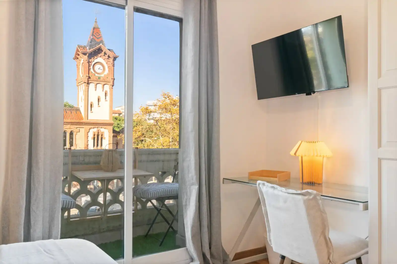 Bedroom of Flat for share in Sants - Montjuïc