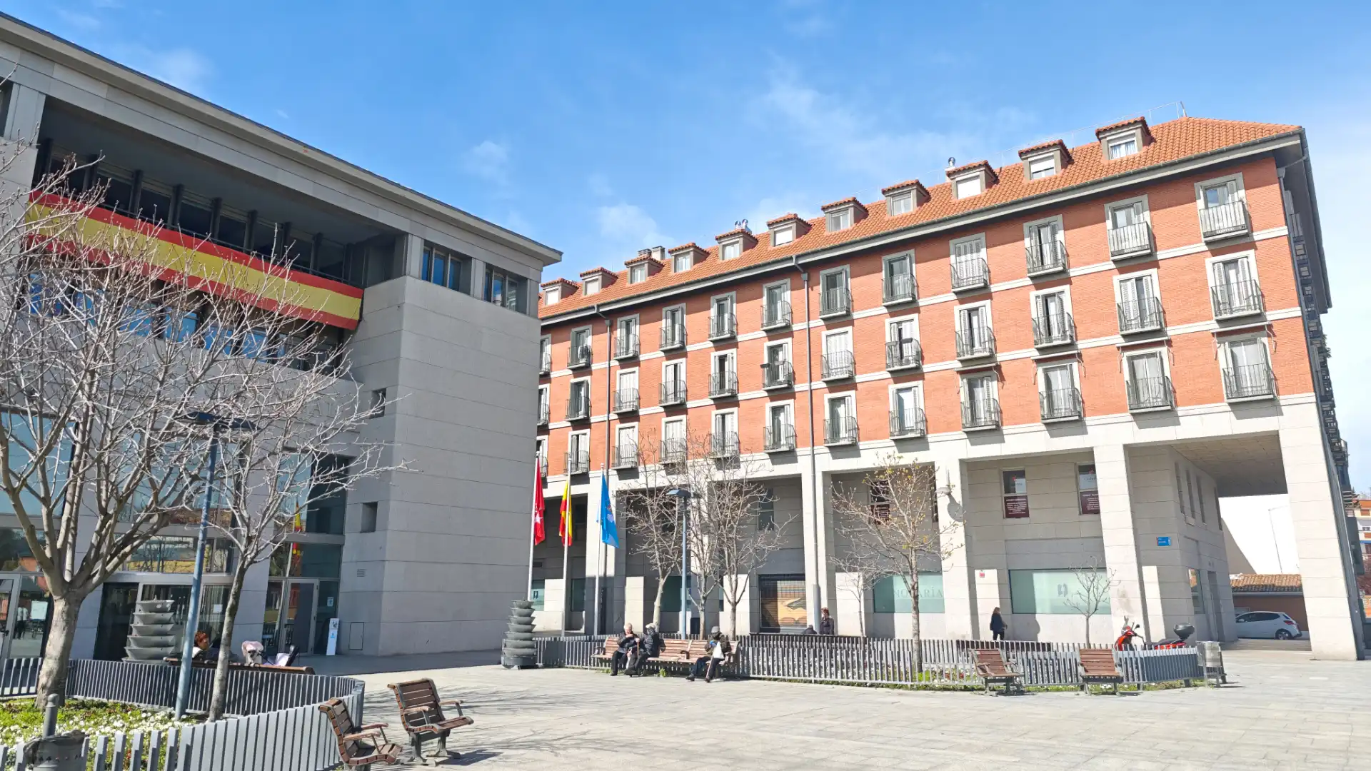 Außenansicht von Maisonette zum Verkauf in Leganés mit Klimaanlage, Heizung und Parkett