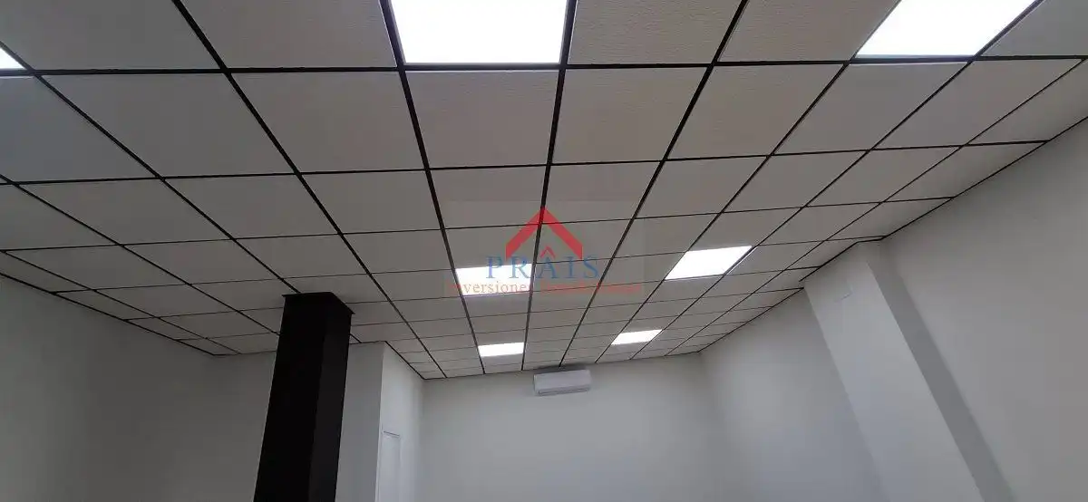 Commercial properties for sale in Utrera  with Air Conditioner