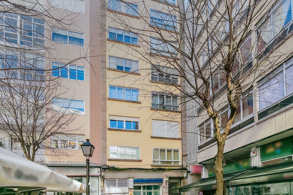 Vista exterior de Pis en venda en Vigo 