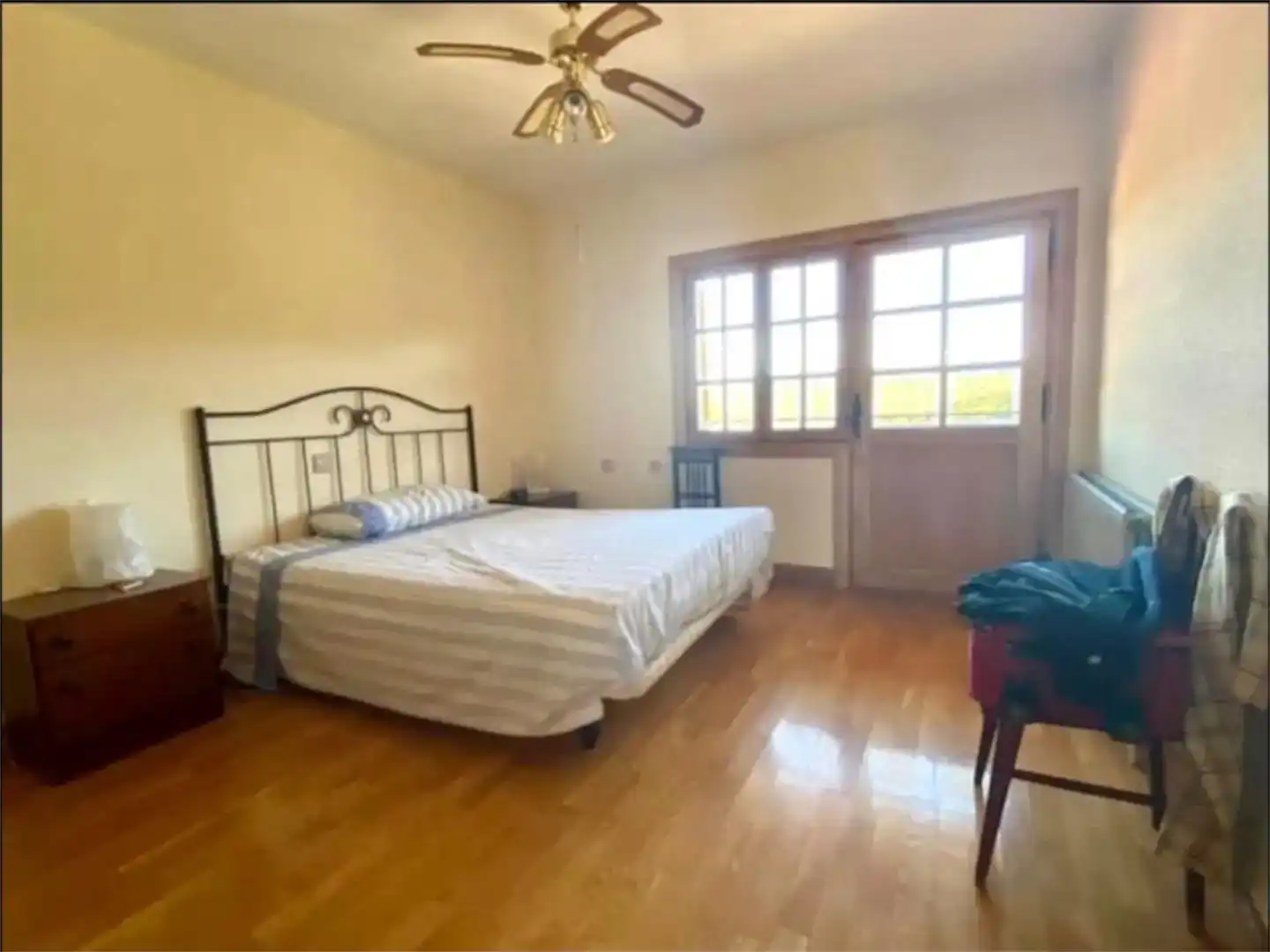 Bedroom of Houses for sale in Caminomorisco, Cáceres