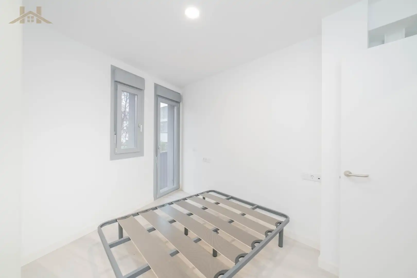 Bedroom of Attic for sale in Pozuelo de Alarcón  with Air Conditioner, Heating and Terrace