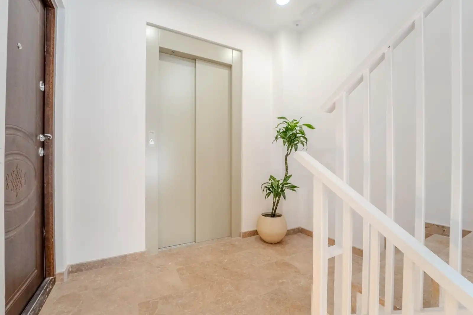 Edificio en venta en Alicante / Alacant