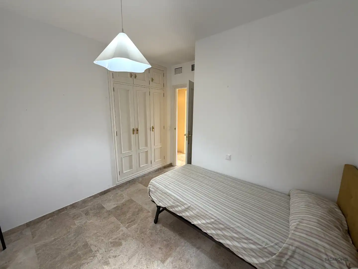 Flat with pool to rent in Calle Arturo Barea, imagen 17