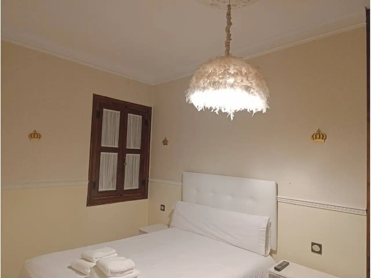 Schlafzimmer von Einfamilien-Reihenhaus zum Verkauf in Lena mit Heizung, Terrasse und Möbliert