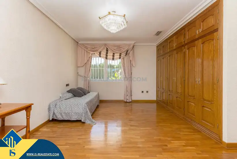 Detached house with pool for sale in Zona Carrefour - Urbanizaciones, imagen 8