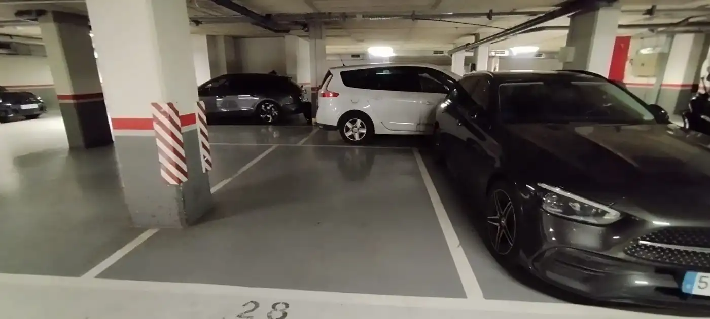 Parkplatz von Garage zur Miete in Barcelona