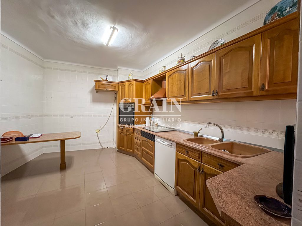 Kitchen of Flat for sale in  Albacete Capital  with Air Conditioner, Heating and Balcony