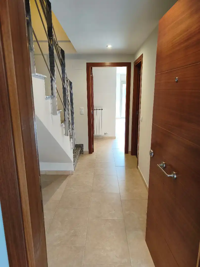 Erdgeschoss zur Miete in Sant Gregori, Girona