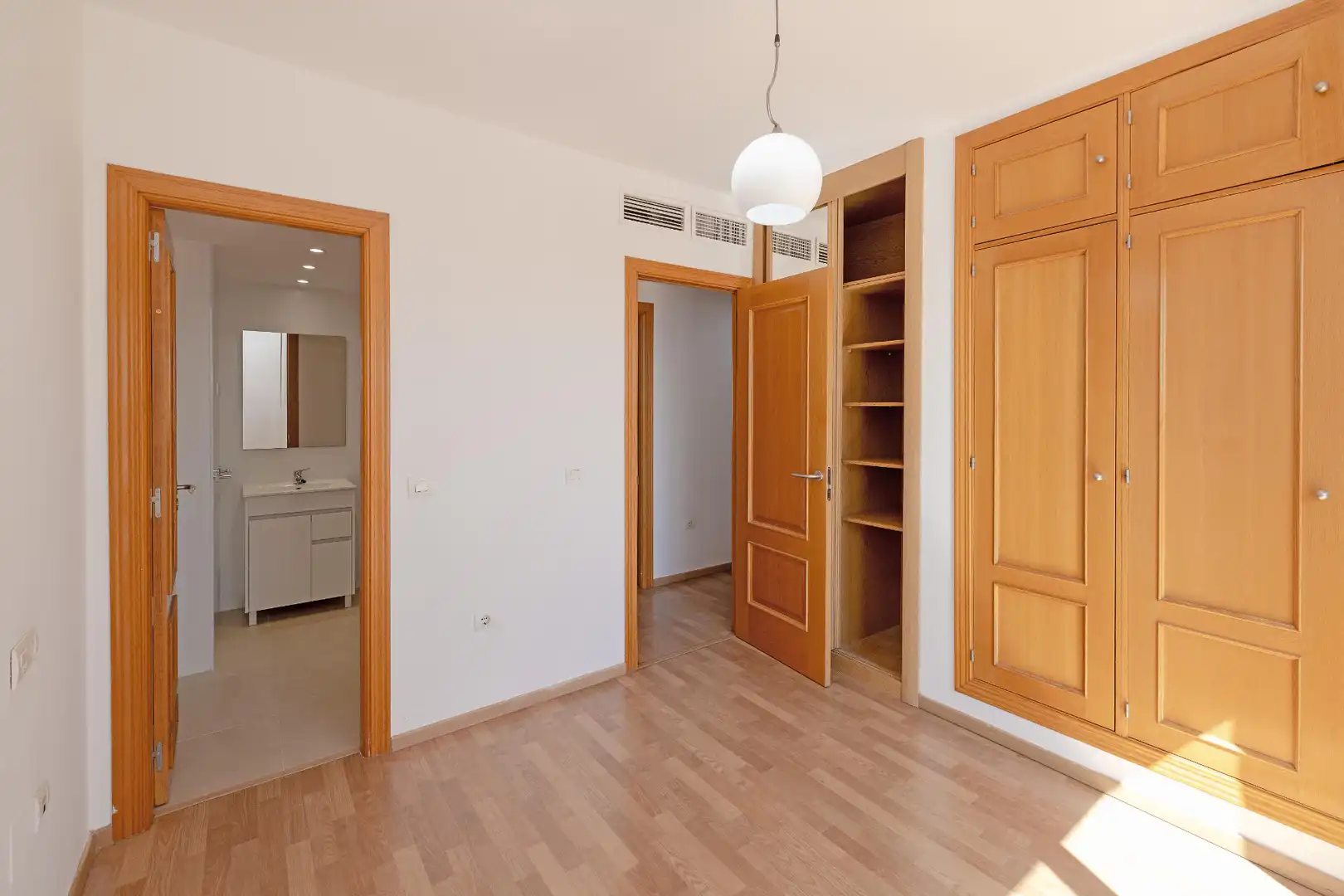 Dormitori de Àtic en venda en Málaga amb Aire condicionat, Calefacció i Terrassa