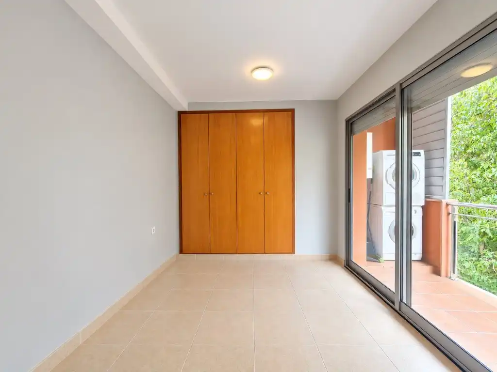 Bedroom of Flat for sale in Palau