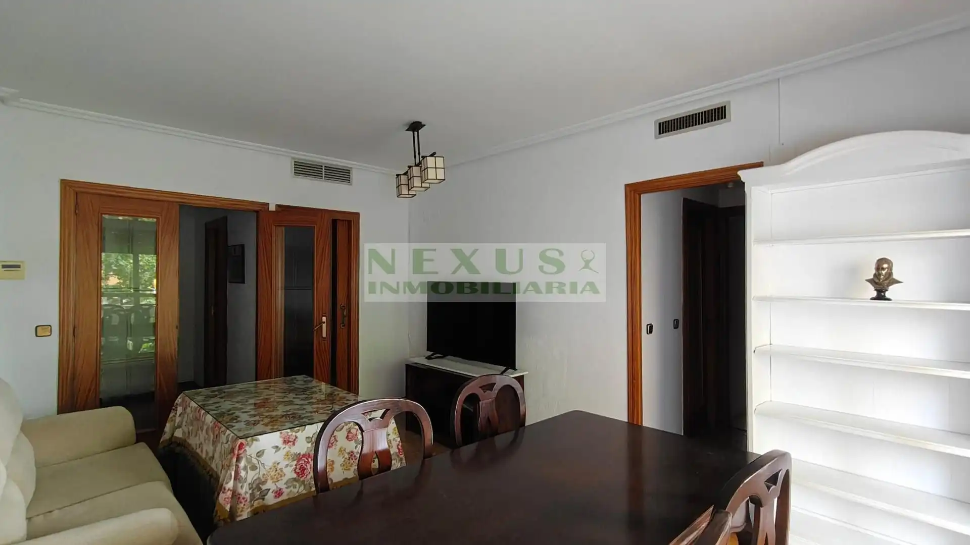 Dormitori de Apartament de lloguer en Cáceres amb Aire condicionat, Calefacció i Terrassa