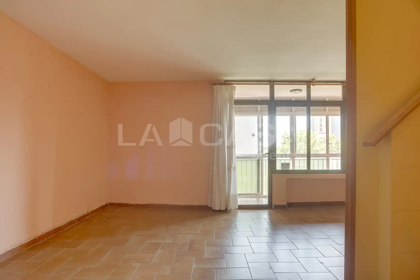 Sala de estar de Dúplex en venta en Barcelona con Calefacción y Balcón