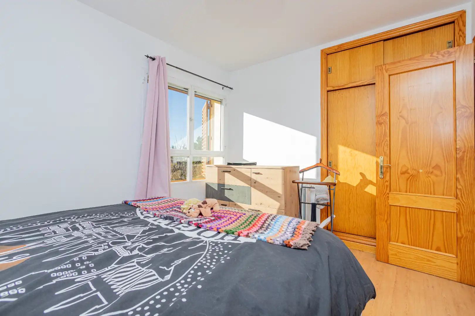 Habitación de Casa o chalet en venta en Manzanares El Real con Calefacción, Jardín privado y Amueblado