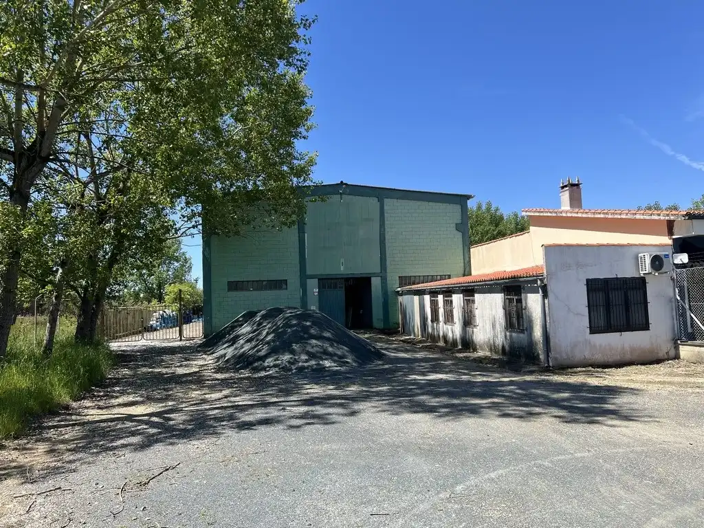 Nau industrial en venda a Rúa Furelos 27