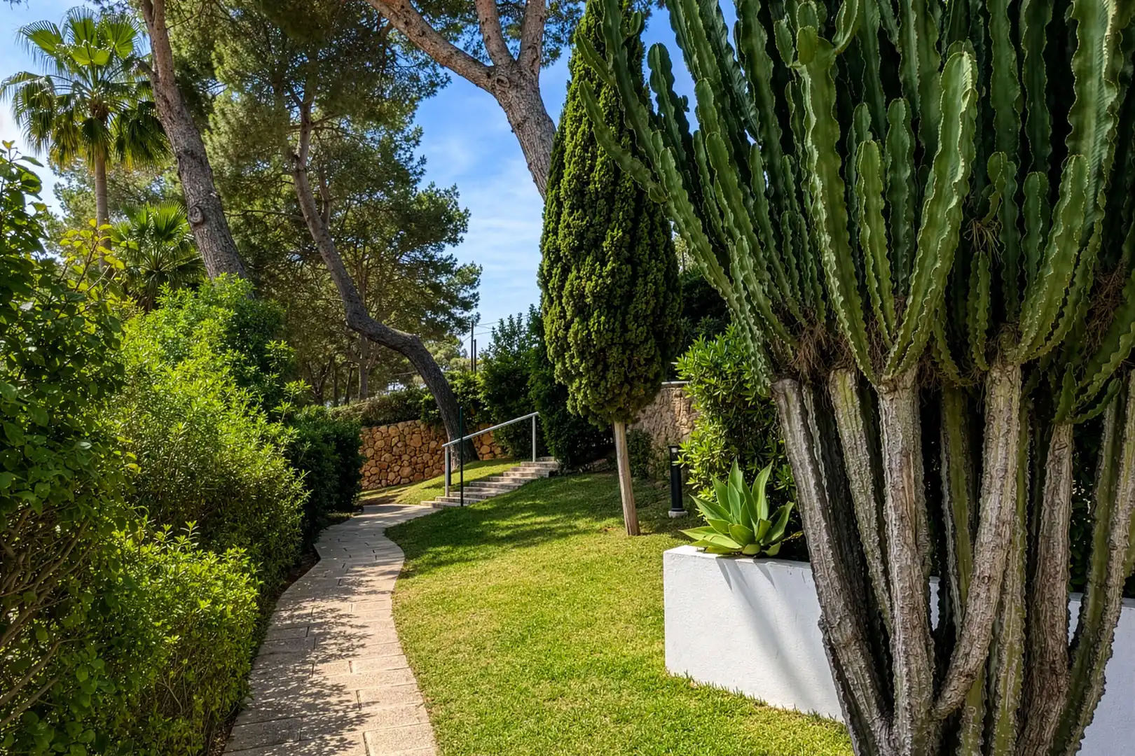 Garden of Flat for rent in Calvià  with Air Conditioner, Heating and Furnished