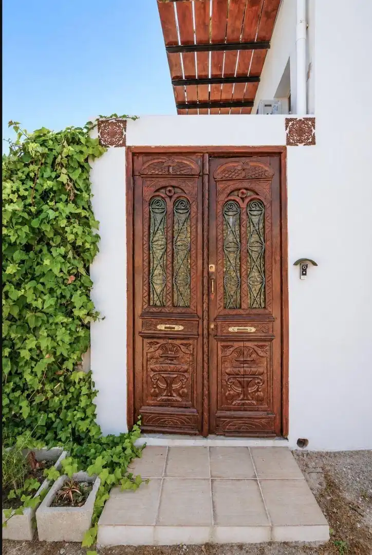 Vista exterior de Casa o xalet en venda en Maó - Mahón amb Aire condicionat, Terrassa i Piscina