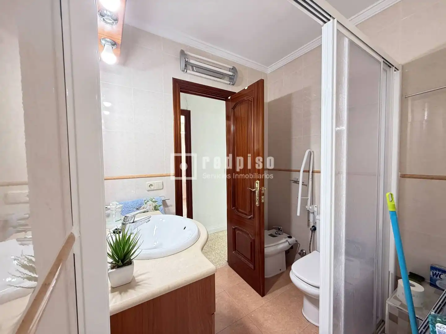 Piso en venta en Parque Ayala - Jardín de la Abadía - Huelín