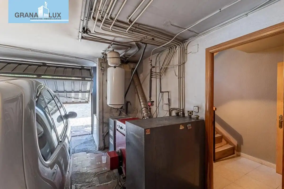 Chalet en venta en CALLE LIRIO, imagen 38