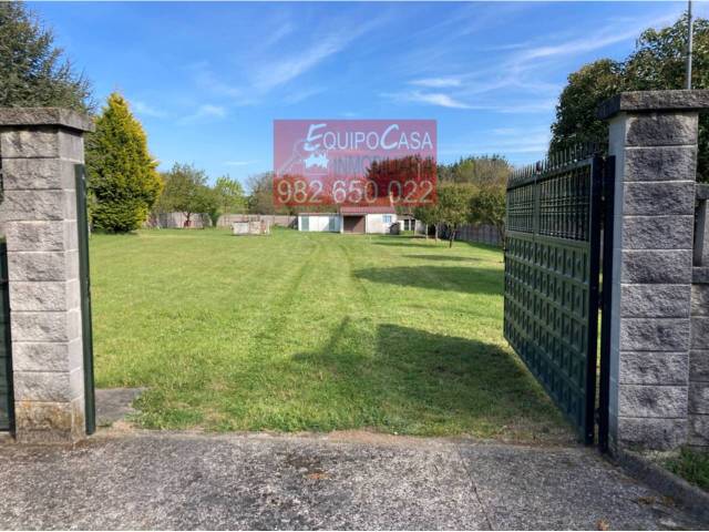 Casa-chalet en Venta en Parroquias del Este