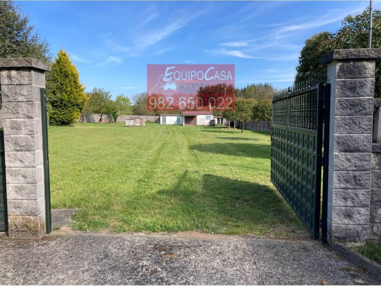 Casa o xalet en venda en Lugo Capital amb Jardí privat, Terrassa i Moblat