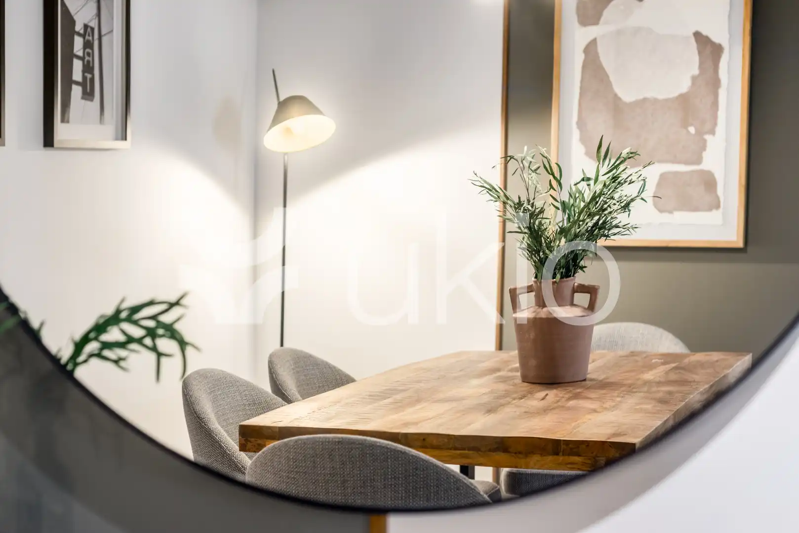 Dining room of Apartments for rent in Madrid  with Heating, Furnished and Oven