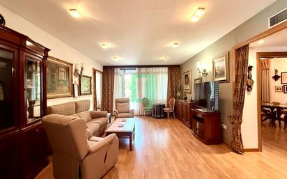 Living room of Flat for sale in Badalona  with Air Conditioner, Heating and Terrace