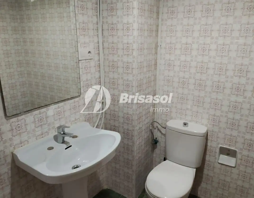 Bany de Apartament en venda en Salou amb Terrassa