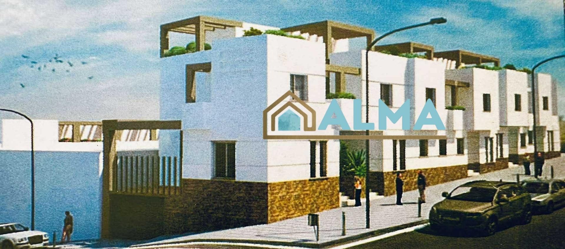 Vista exterior de Casa adosada en venda en Algeciras amb Parquet, Terrassa i Traster