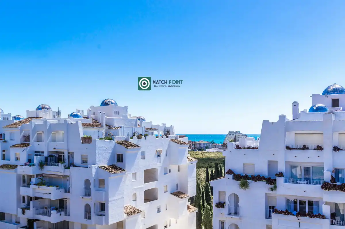 Vista exterior de Piso en venta en Almuñécar