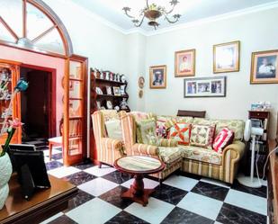 Sala d'estar de Casa o xalet en venda en Málaga Capital amb Aire condicionat, Calefacció i Jardí privat