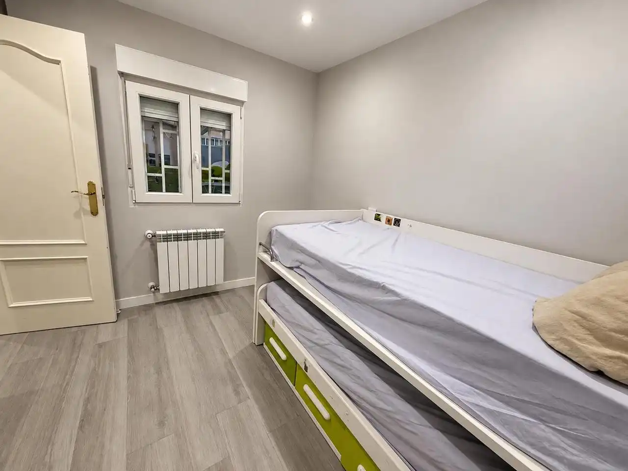 Schlafzimmer von Wohnung zur Miete in Fuencarral - El Pardo