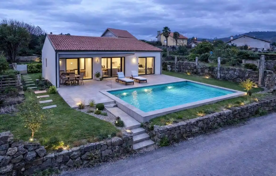 Terreny residencial en venda a Portas