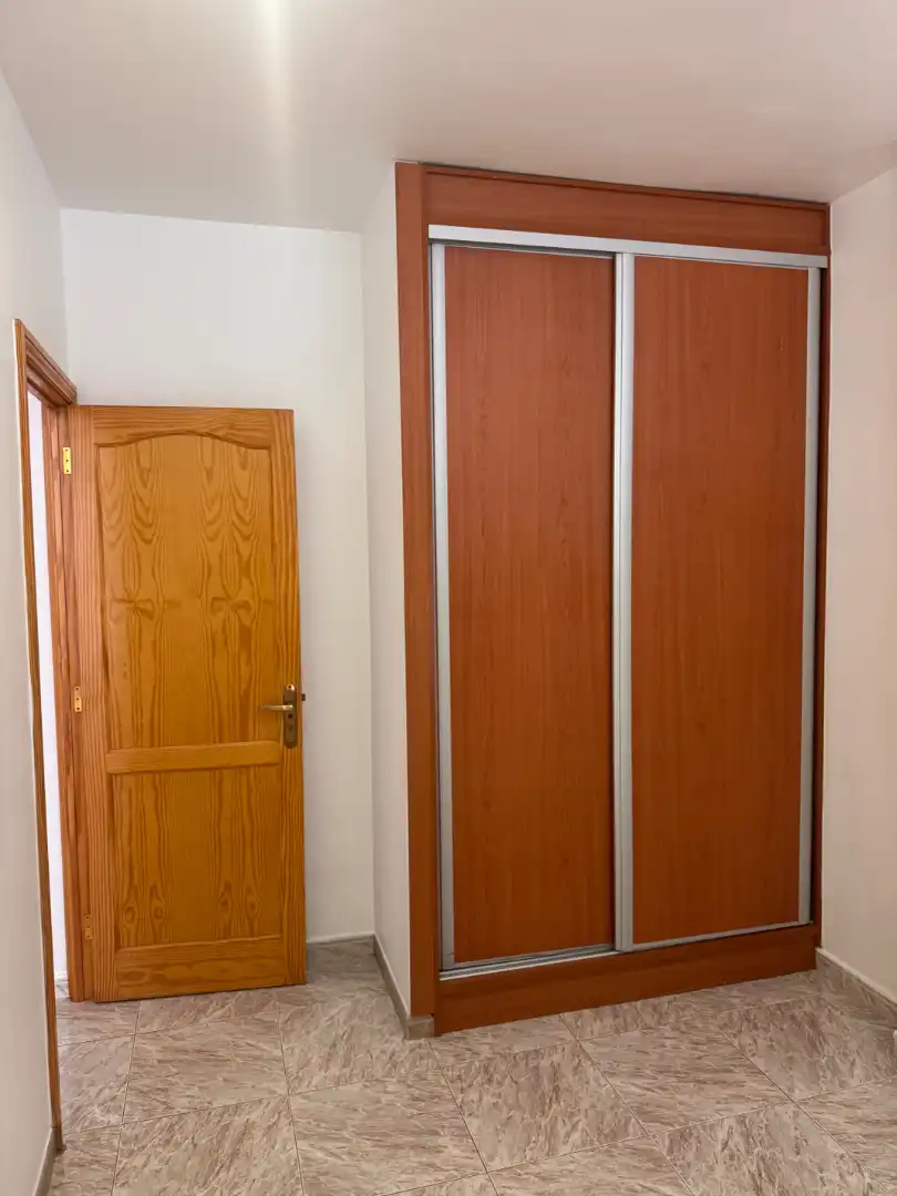 Habitación de Piso de alquiler en Agüimes con Trastero, Amueblado y Microondas