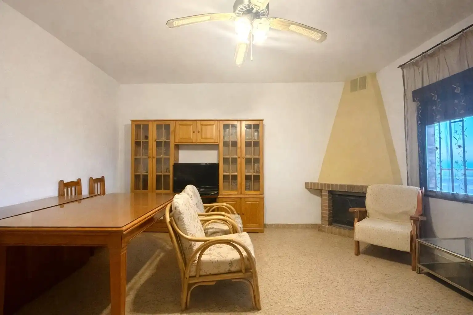 Living room of Houses for sale in Puçol  with Air Conditioner and Community pool