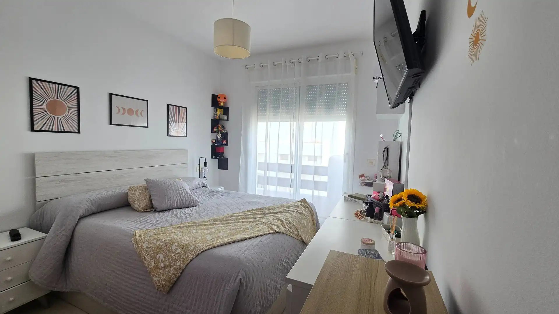 Dormitori de Dúplex en venda en Estepona amb Aire condicionat, Jardí privat i Terrassa