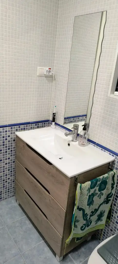 Bany de Pis de lloguer en Cuenca amb Calefacció