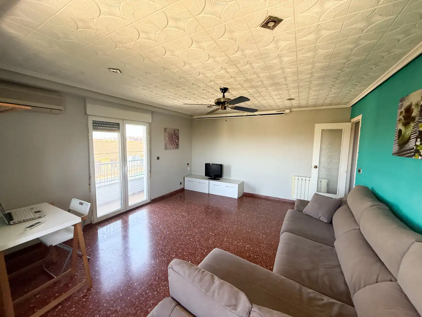 Living room of Flat for sale in Massanassa  with Air Conditioner and Balcony