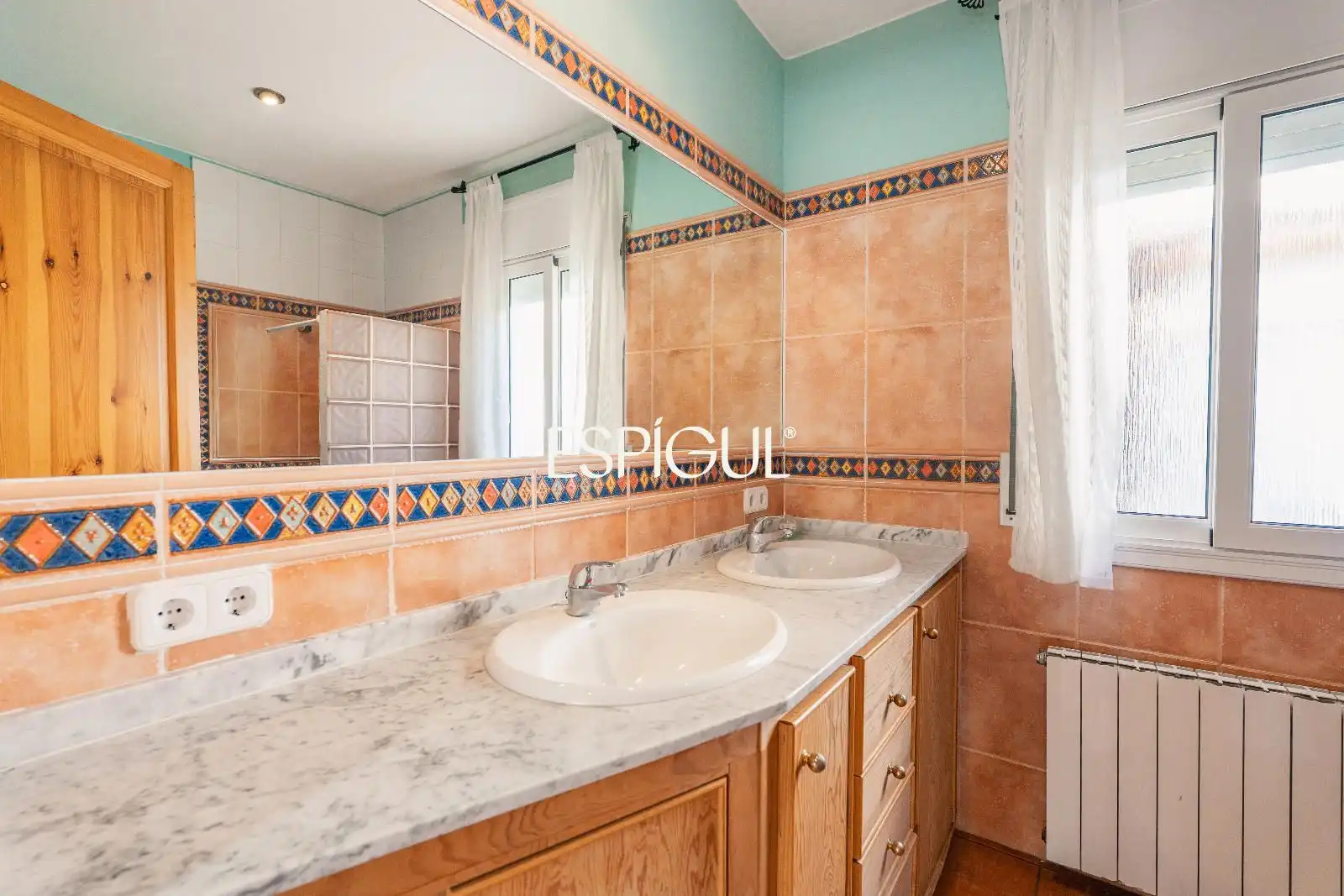 Bathroom of Houses for sale in Lloret de Mar  with Air Conditioner, Heating and Terrace