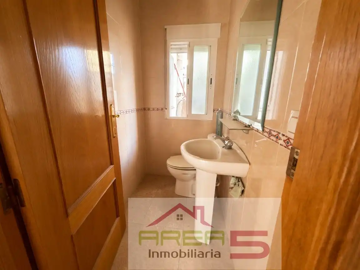 Habitación de Piso en venta en Villanueva de la Serena con Parquet, Terraza y Balcón