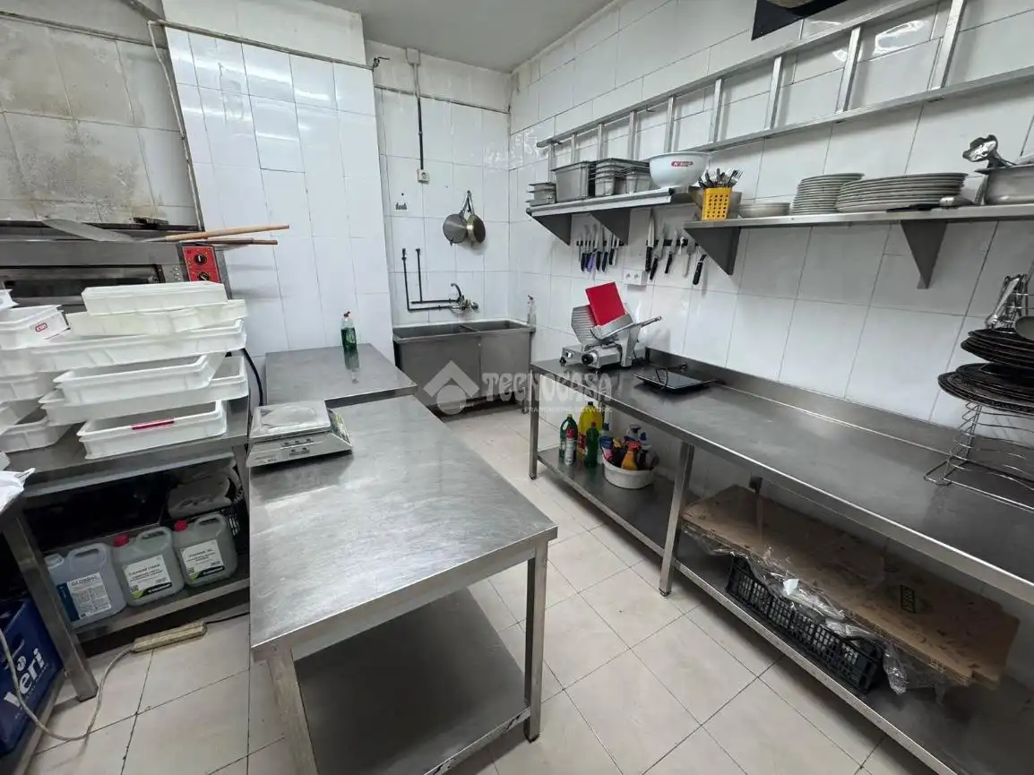 Business premises for sale in Avenida - Divina Pastora - Plaza de Toros, imagen 4