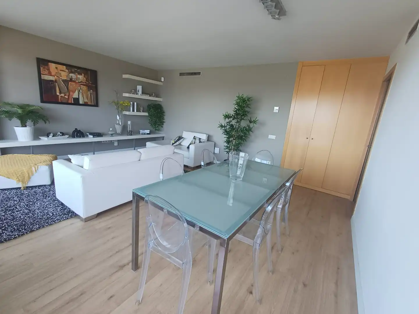 Comedor de Piso en venta en Sant Adrià de Besòs con Aire acondicionado, Calefacción y Jardín privado