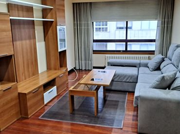 Apartment with lift to rent in Centro