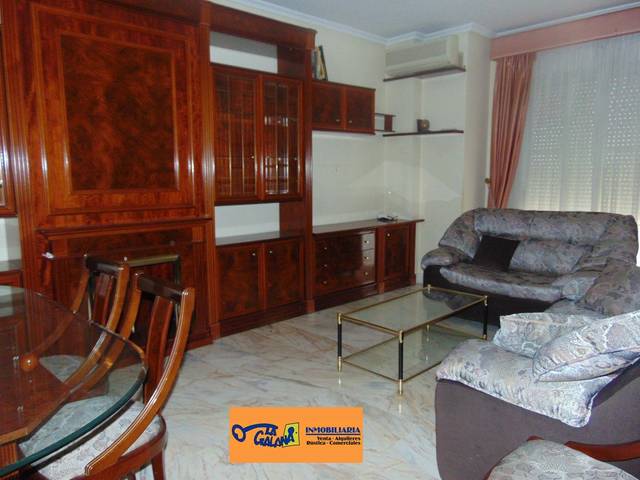 Casa-chalet en Venta en Valdepeñas