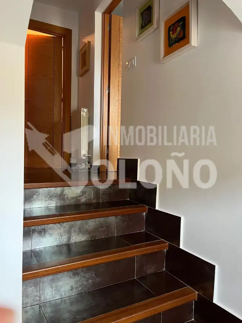 Casa o xalet en venda en Sajazarra amb Calefacció, Terrassa i Forn
